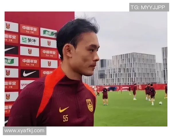 国足球星睡觉姿势大揭秘 他们的休息方式竟然和比赛状态息息相关