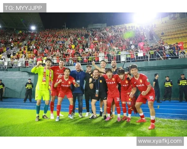 足球明星对中国球迷的热爱与关注态度分析及其背后的文化意义