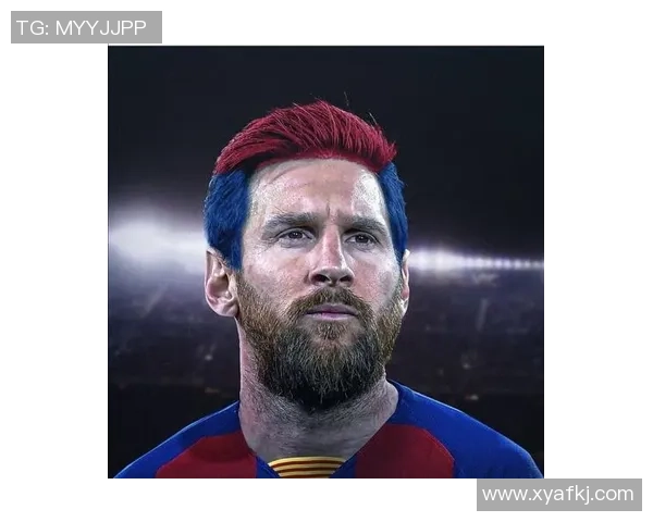 足球球星戴安全帽挑战极限运动 引领全新体育潮流风尚